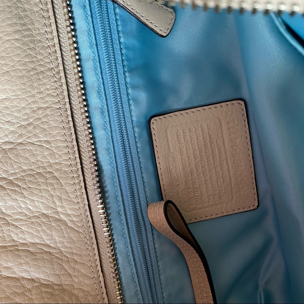 Coach Purse - Picture 6 of 6